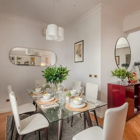 Luxury Penthouse In The Heart Of Appartamento Lucca